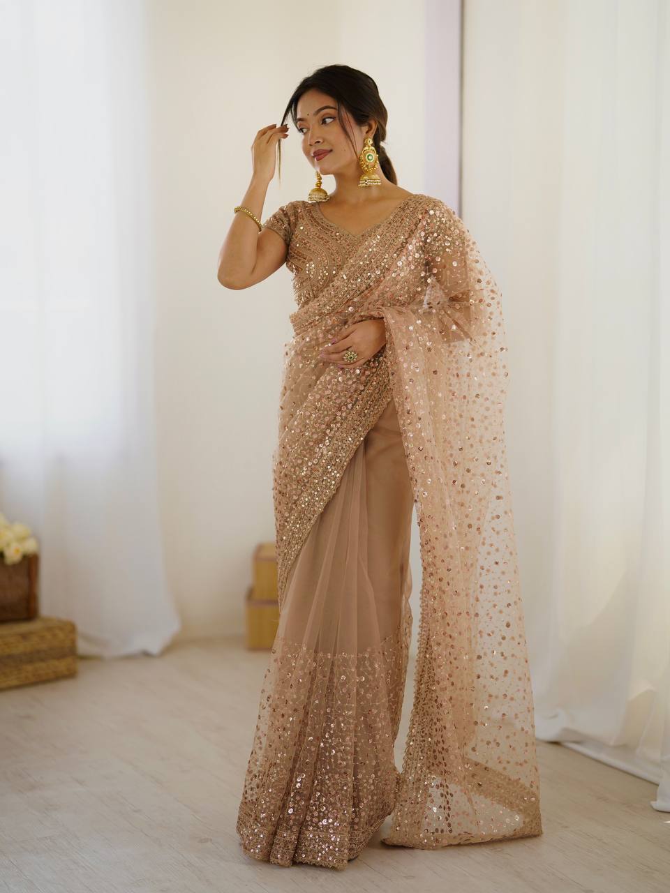 β¨ Glitter & Glamour Net Saree Set β Perfect for Festive & Party Looks β¨